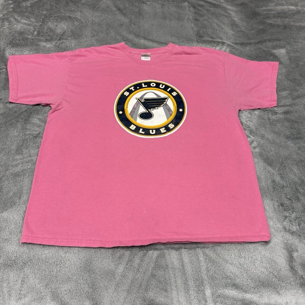 Vintage St. Louis Blues T-Shirt Men's XL NHL Hockey Shirt Pink Y2K Grunge Skater